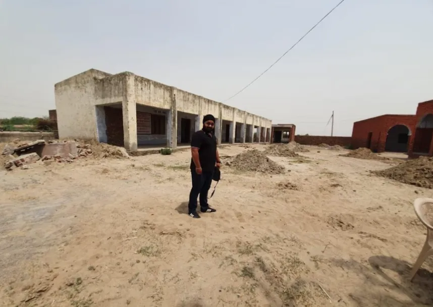 School building before renovation